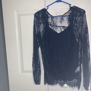 Altar’d state navy top